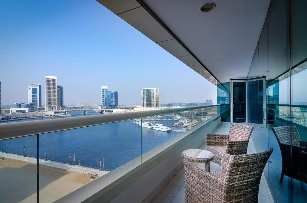 Waterfront Downtown- Damac Maison Canal View Dubai Ngoại thất bức ảnh